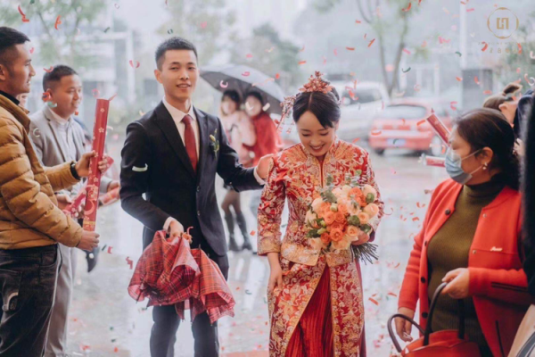#婚礼现场“遇见你心跳开始显得奇异”