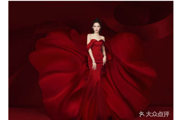 女皇的高傲