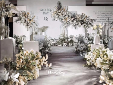 分享||wedding🧚🏻简约白绿小清新风格婚礼☁️小预算婚