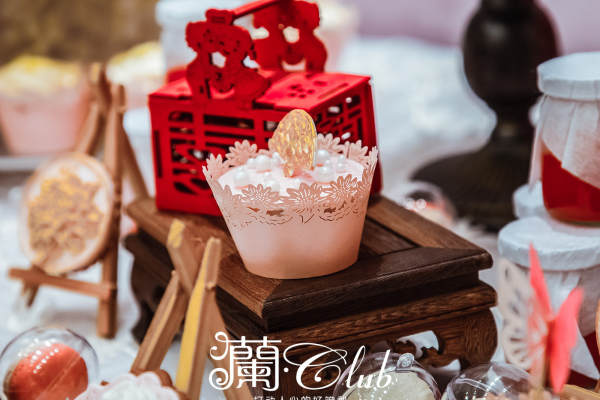 白玉花开