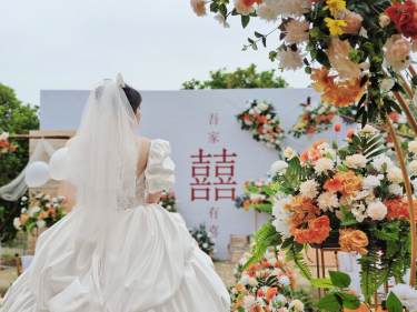 三里清风三里路步步清风步步你。