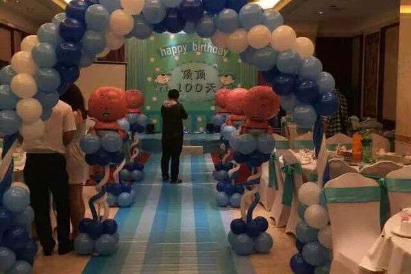 外贸店宴会厅