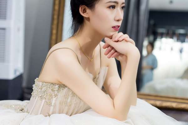 【ROVI羅薇时尚】3980元套系