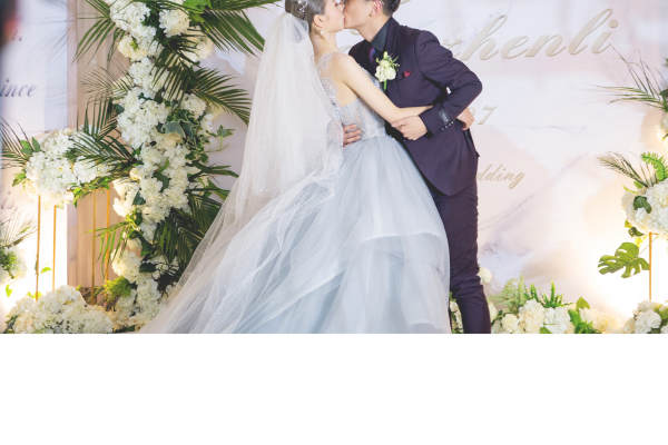【PRONOVIAS·蕾蕾】5880元套系