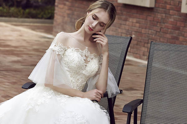 【塔丽亚婚服】2500元套系