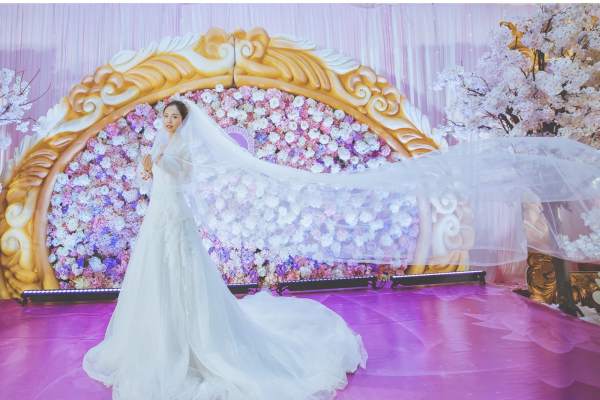 【婷·晨嫁衣】2100元套系