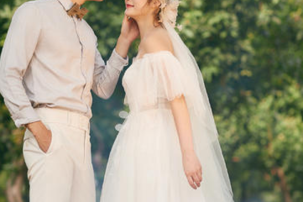 【名人婚纱】清新森系 纪实风婚纱照