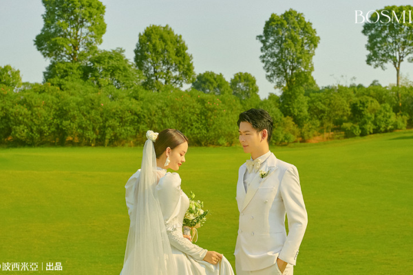 向先生&肖女士