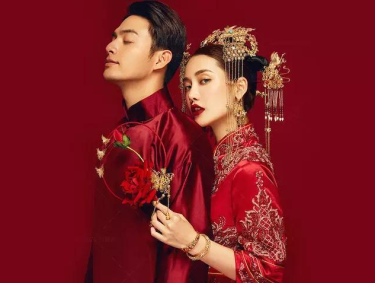 中式婚纱照