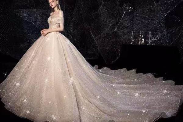 性价比之王 精品婚纱礼服