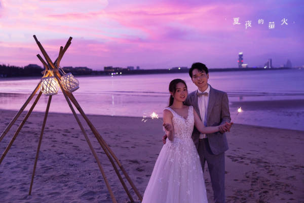 《热销爆款》婚纱照 来店咨询免费接送