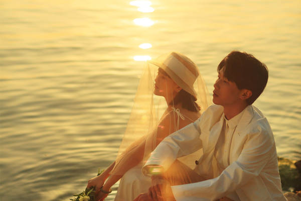 《两天定制》蜜月旅拍婚纱照 产品包邮到家