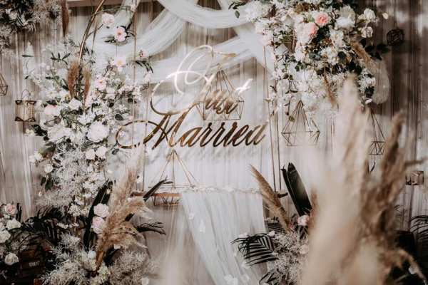 美式小清新婚礼白粉色案例