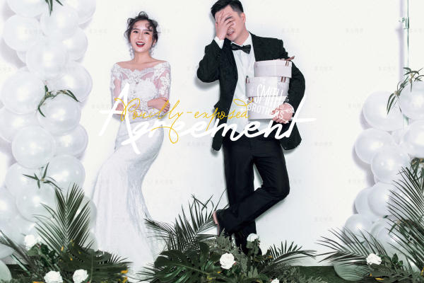 Mr.张先生&Ms.龙女士