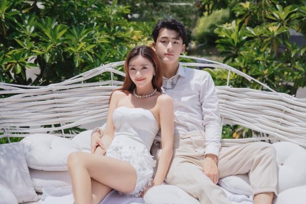 室外小清新婚纱照