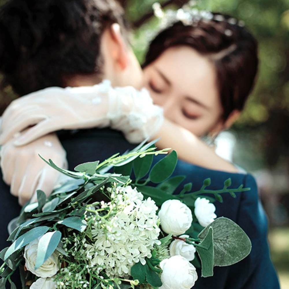 台北莎羅婚纱摄影