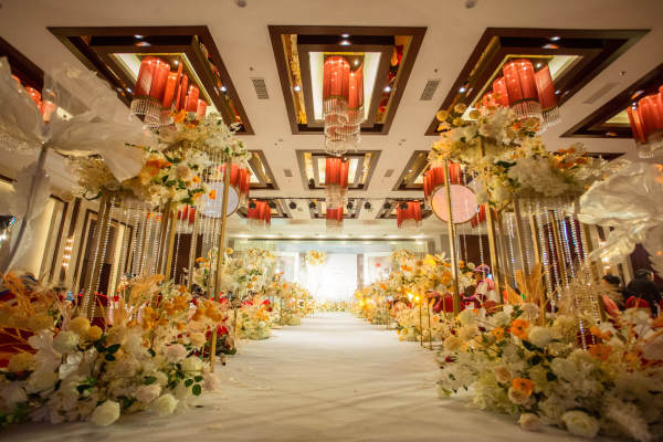 【尚喜宝婚礼】香槟色温暖简约婚礼