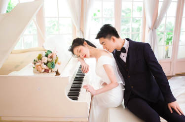 郭进先生&李富莹女士