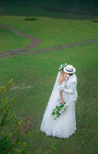【川西旅拍】森系草坪婚纱照