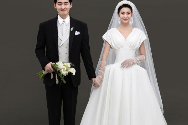 自带高级感是室内婚纱照