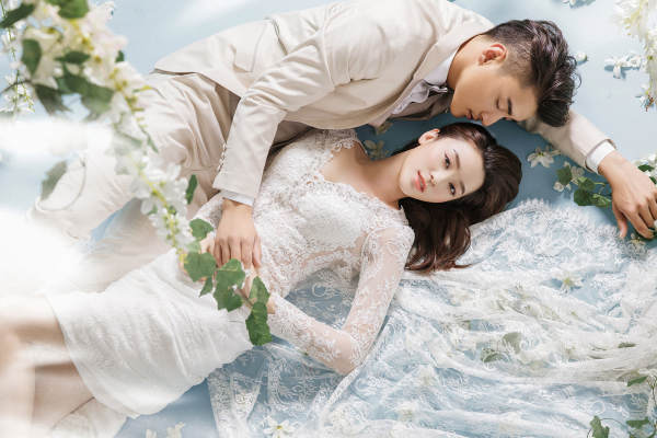 成先生&张女士