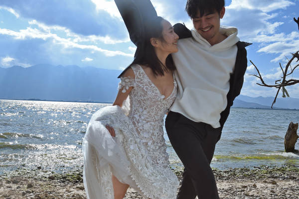 王先生&钱女士