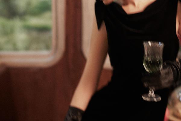 飞鹰婚纱 | 株洲绿地黑纱礼服主题婚纱照