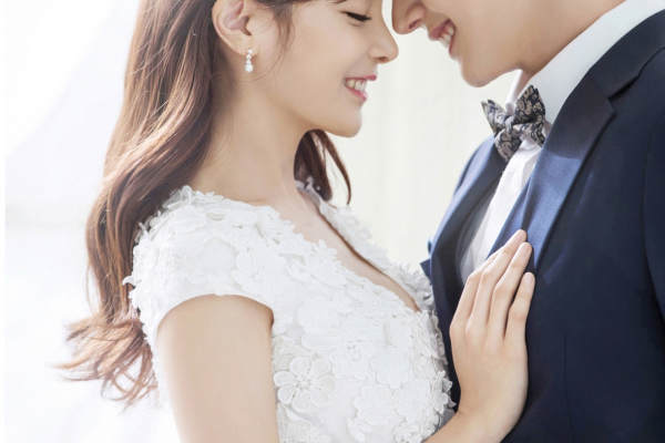 韩式婚纱