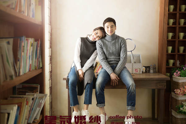 张先生&梁女士