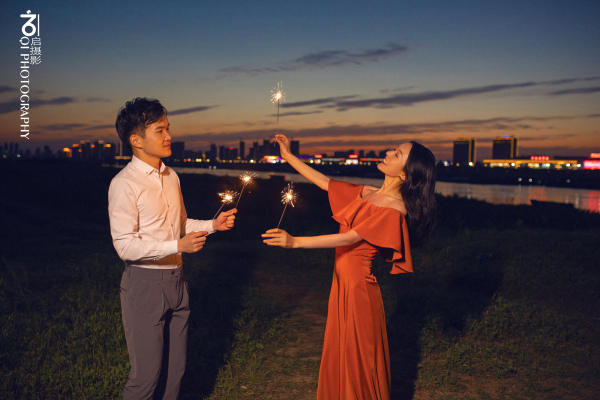 王先生&朱女士