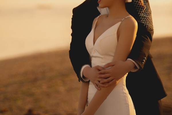 海边婚纱照🎬胶片电影感，黄昏与暮