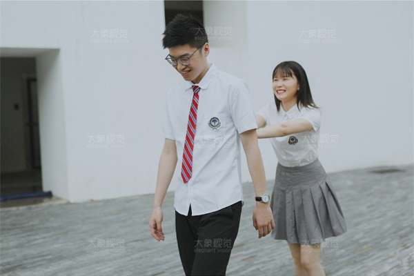 重返校园，如初恋般甜