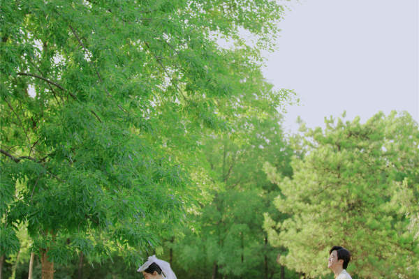 【唯一视觉】治愈森系——清新治愈的森系婚纱照