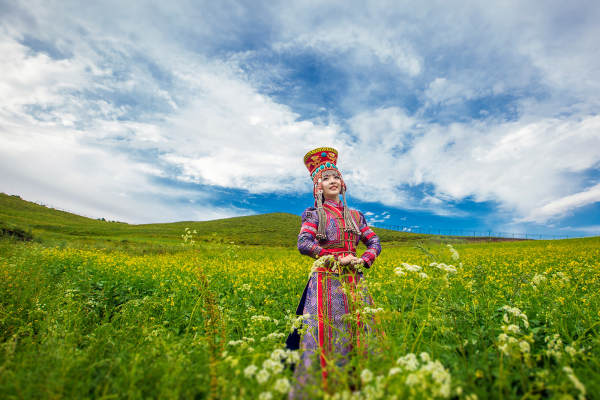 爱度婚纱摄影~蒙古服