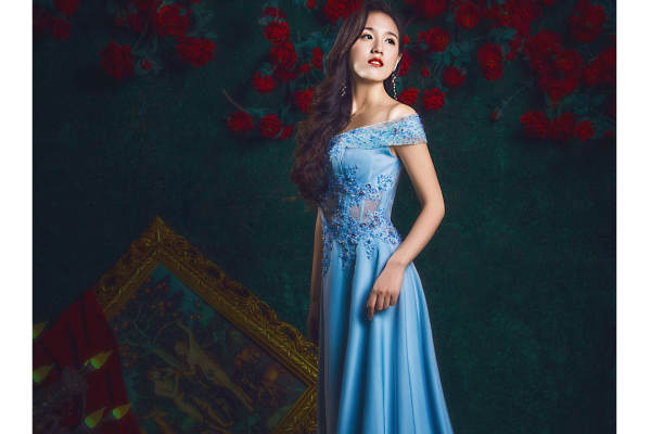 革调影画《花开玫瑰》
