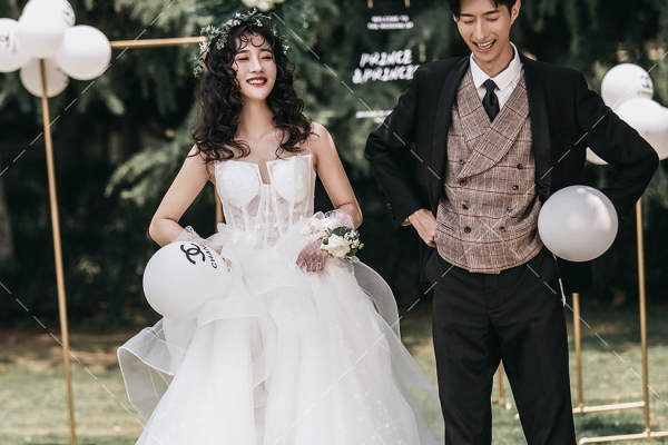 纪石先生&田晴晴女士