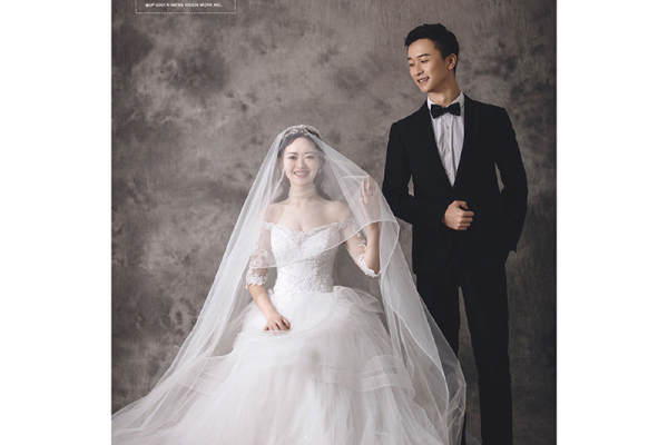 董先生&秦女士