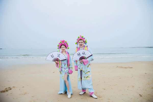 祁先生&邓女士