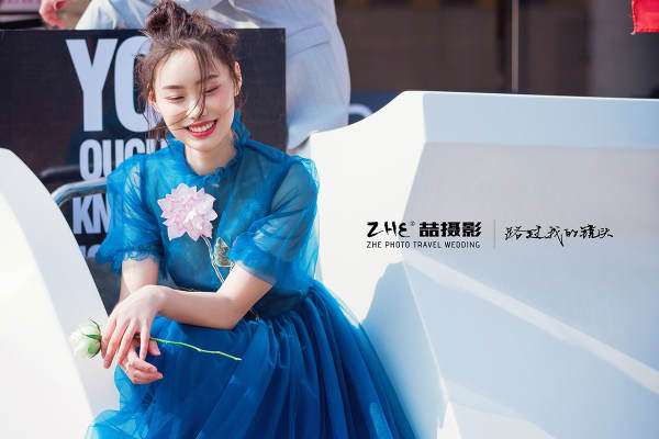 于先生&李女士