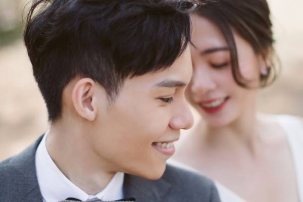 《女王风尚客片集锦》      