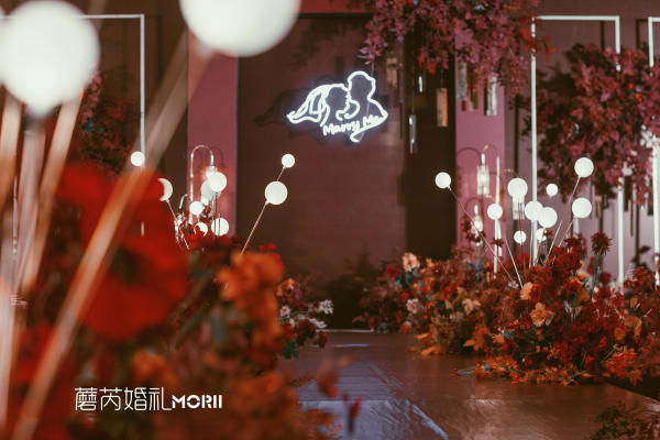 红金色简约复古大气婚礼
