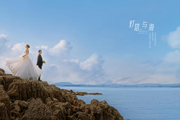 金夫人《灯塔与海》