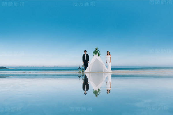 严先生&何小姐