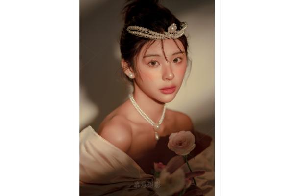 慕意摄影丨甜美浪漫的极简婚纱照