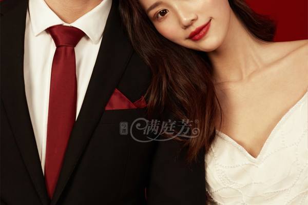  【满庭芳】轻复古港风+浪漫记忆+定格爱情婚纱照