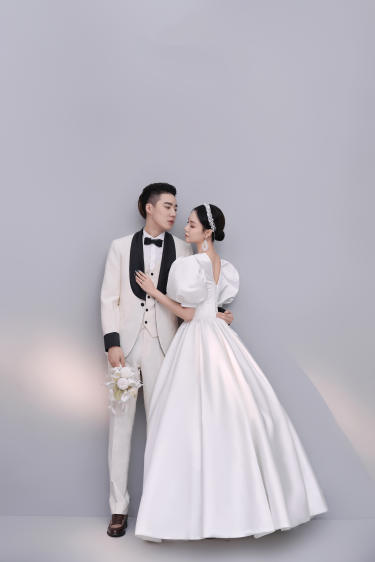 冬季室内婚纱照，温暖过冬，拒绝寒冷