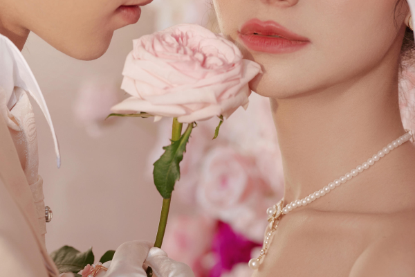 属于你的室内高定婚纱照~浪漫又精致！！