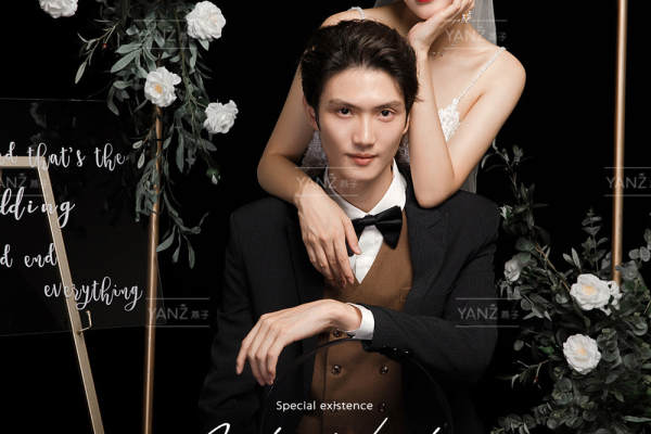 吴先生&安迪女士