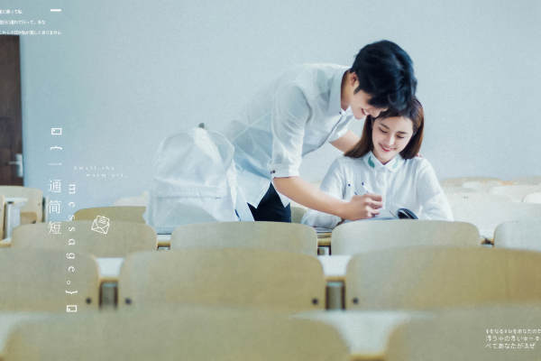 李先生&何女士