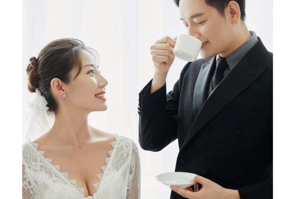  满眼的爱意，互动的点滴
都在摄影师的镜头下